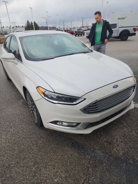2017 Ford Fusion SE