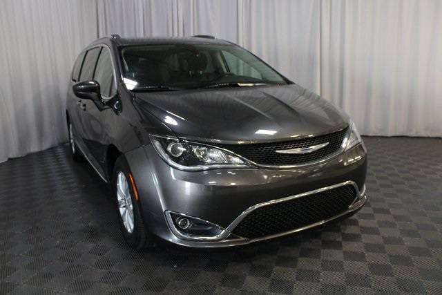 2018 Chrysler Pacifica Touring L photo 27
