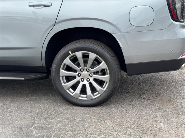 2026 Chevrolet Tahoe Premier photo 4