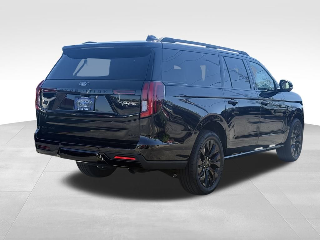 2025 Ford Expedition Platinum MAX photo 2
