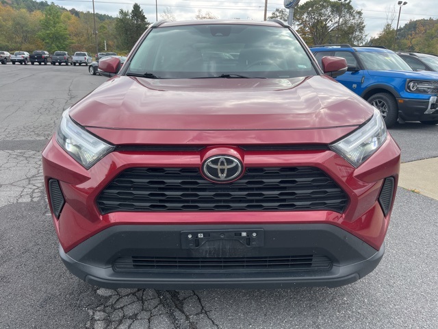 2023 Toyota RAV4 XLE photo 9