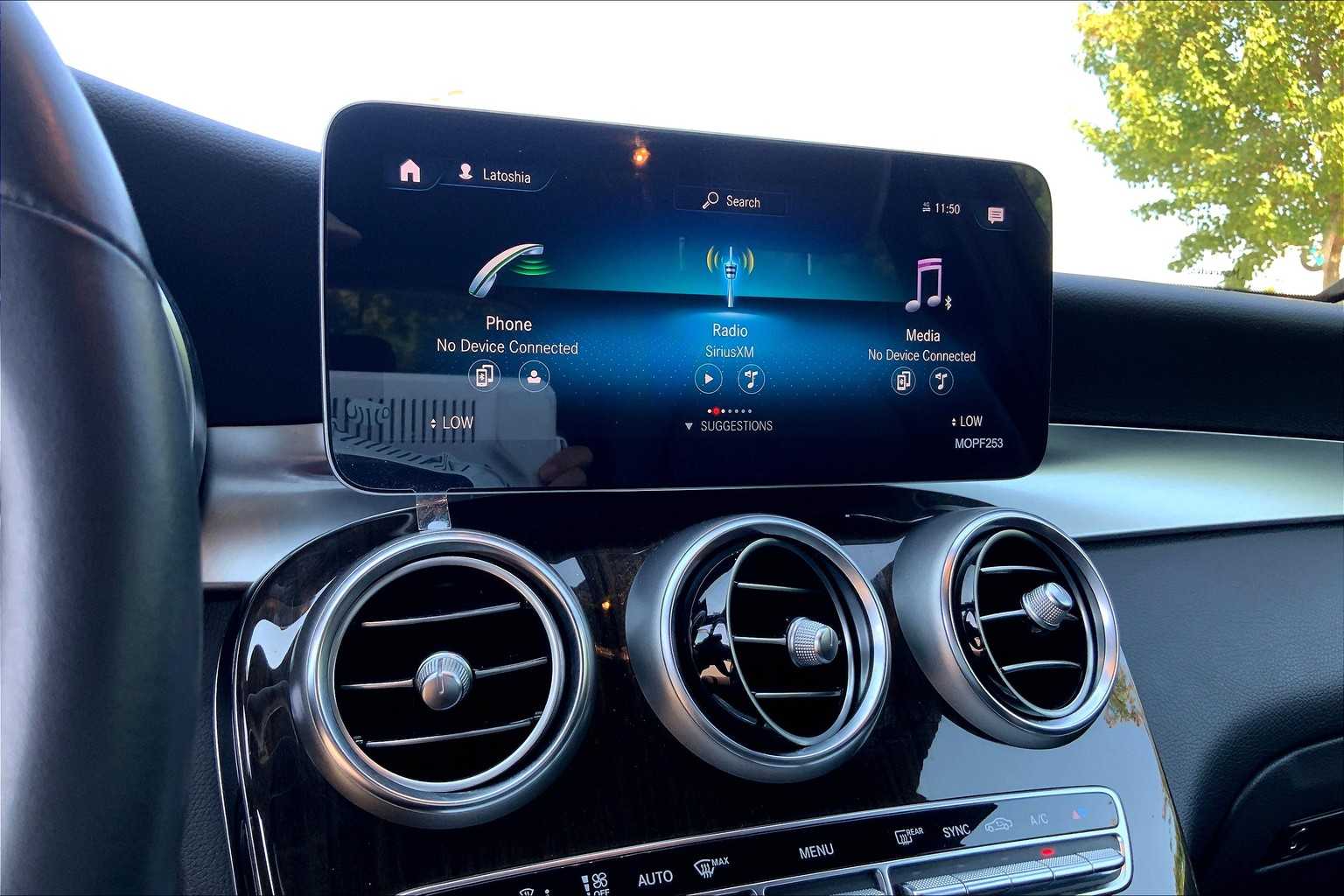 2021 Mercedes Benz GLC 300 photo 36
