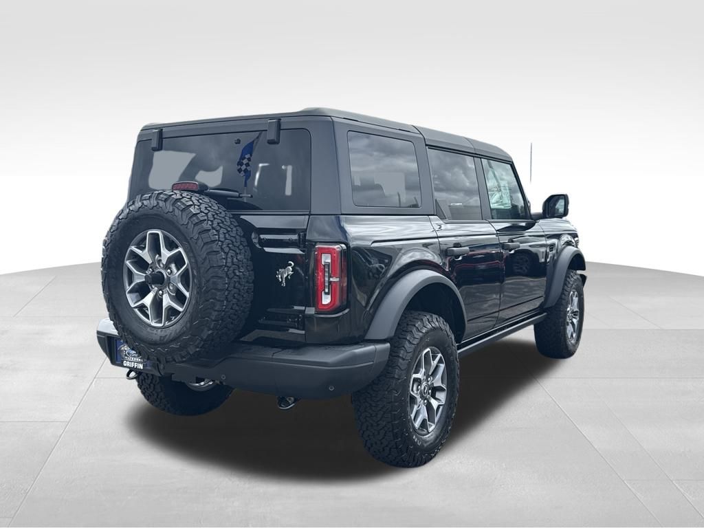 2025 Ford Bronco Badlands photo 6