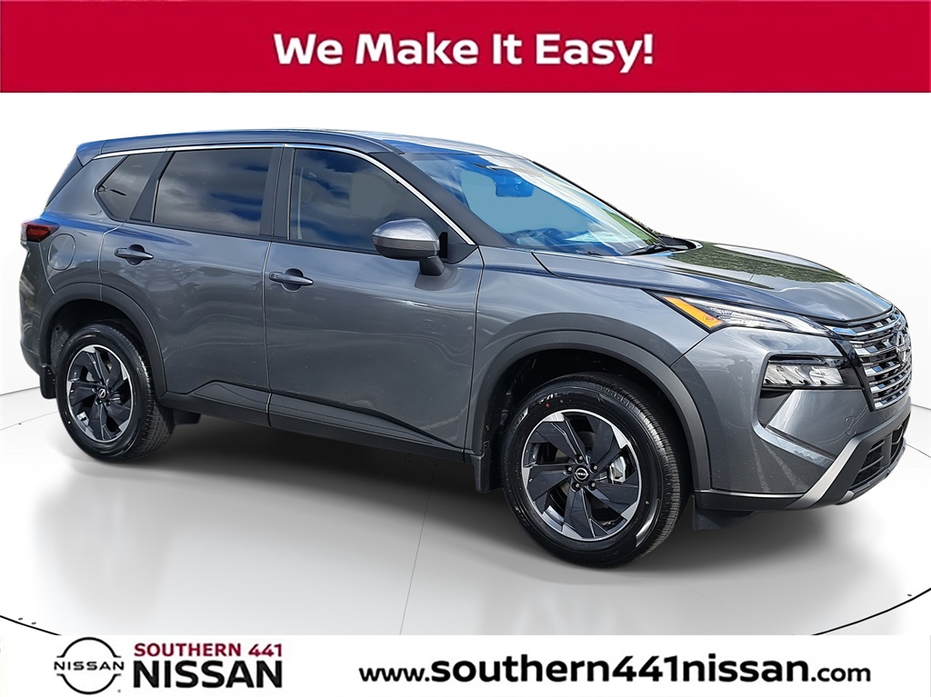 2026 Nissan Rogue SV's photo