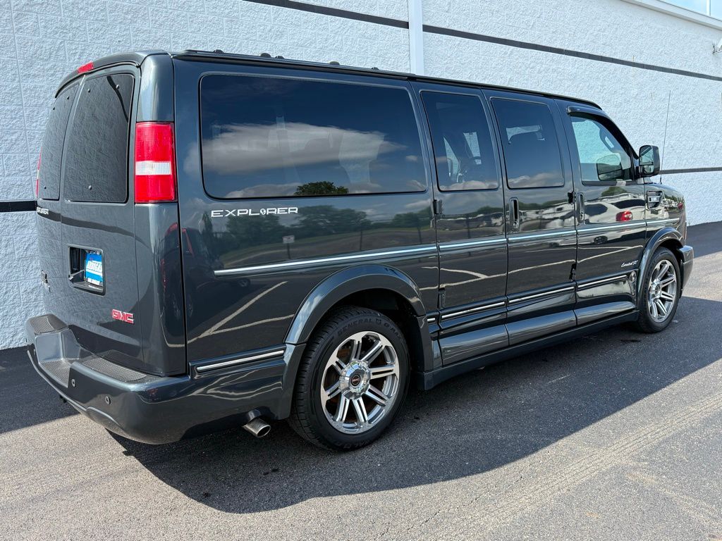 2018 Gmc Conversion Van Pre-Owned 2018 GMC Conversion Van Explorer