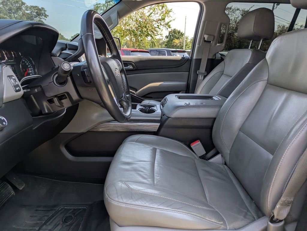 2016 Chevrolet Tahoe LT photo 11
