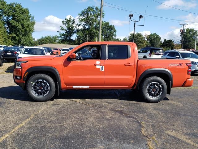 2025 Nissan Frontier PRO-X photo 2