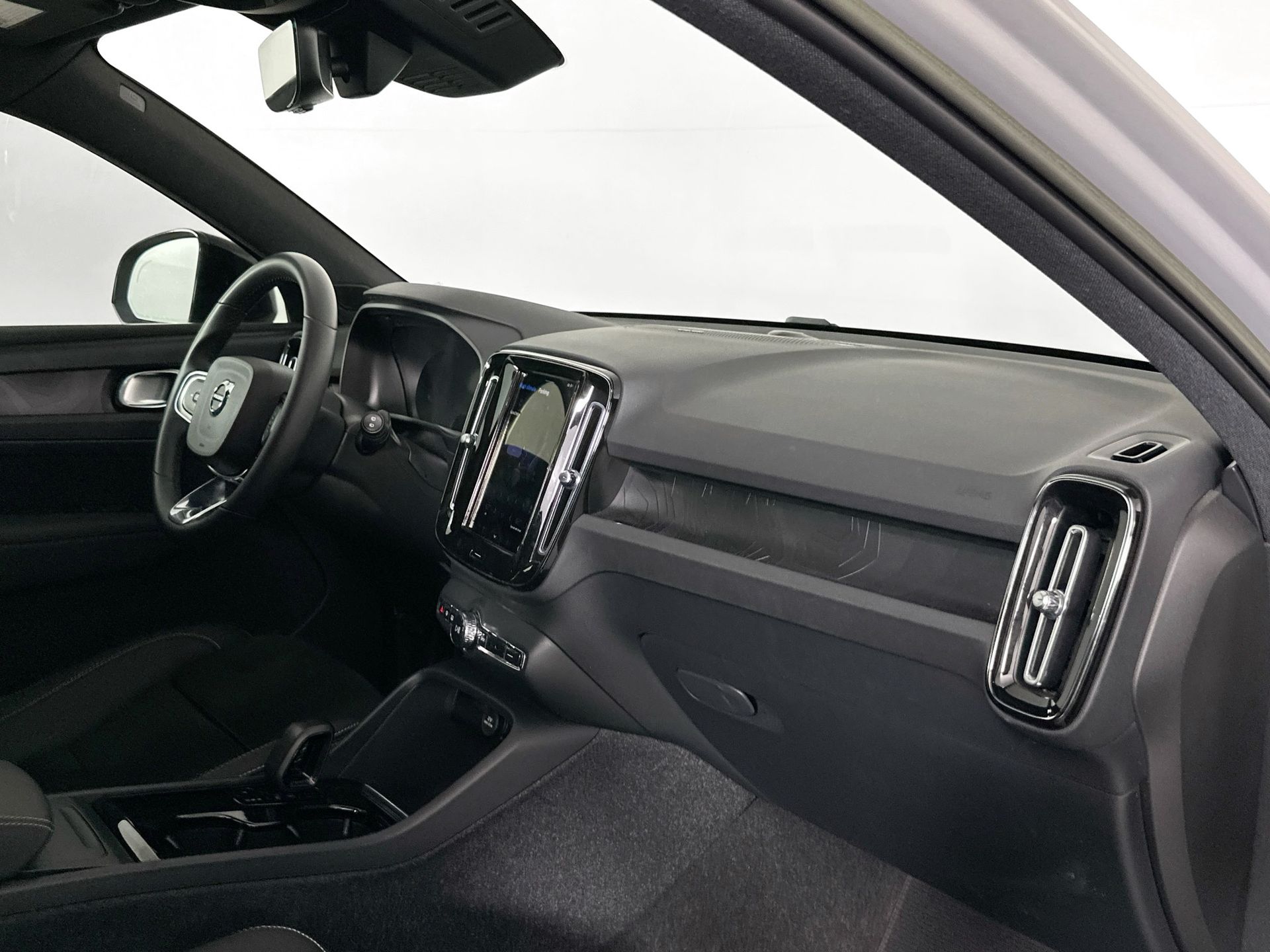 2023 Volvo XC40 Recharge Ultimate photo 26