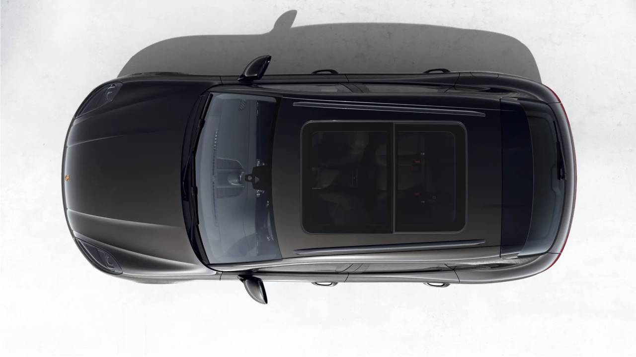 2026 Porsche Macan T photo 5