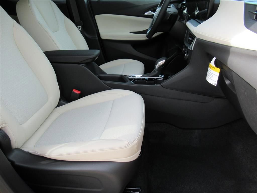2026 Buick Encore GX Preferred photo 8
