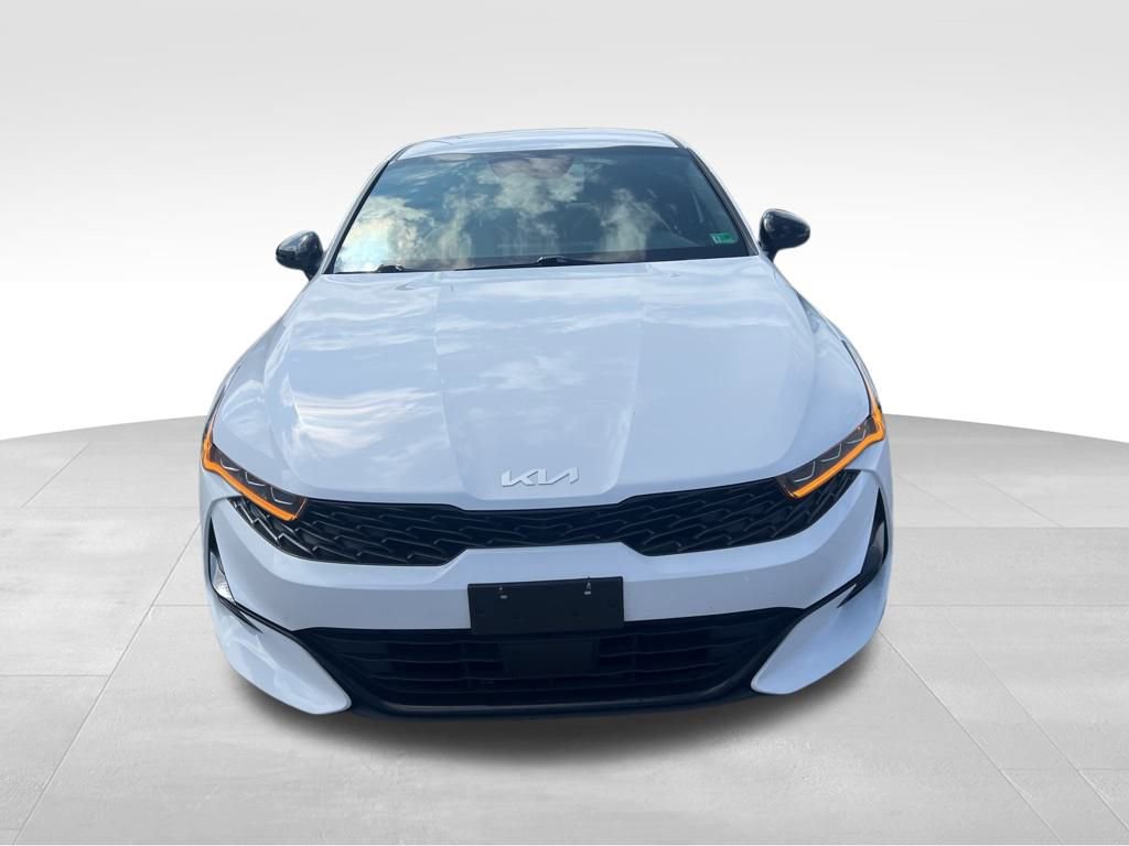 2024 Kia K5 GT-Line photo 2