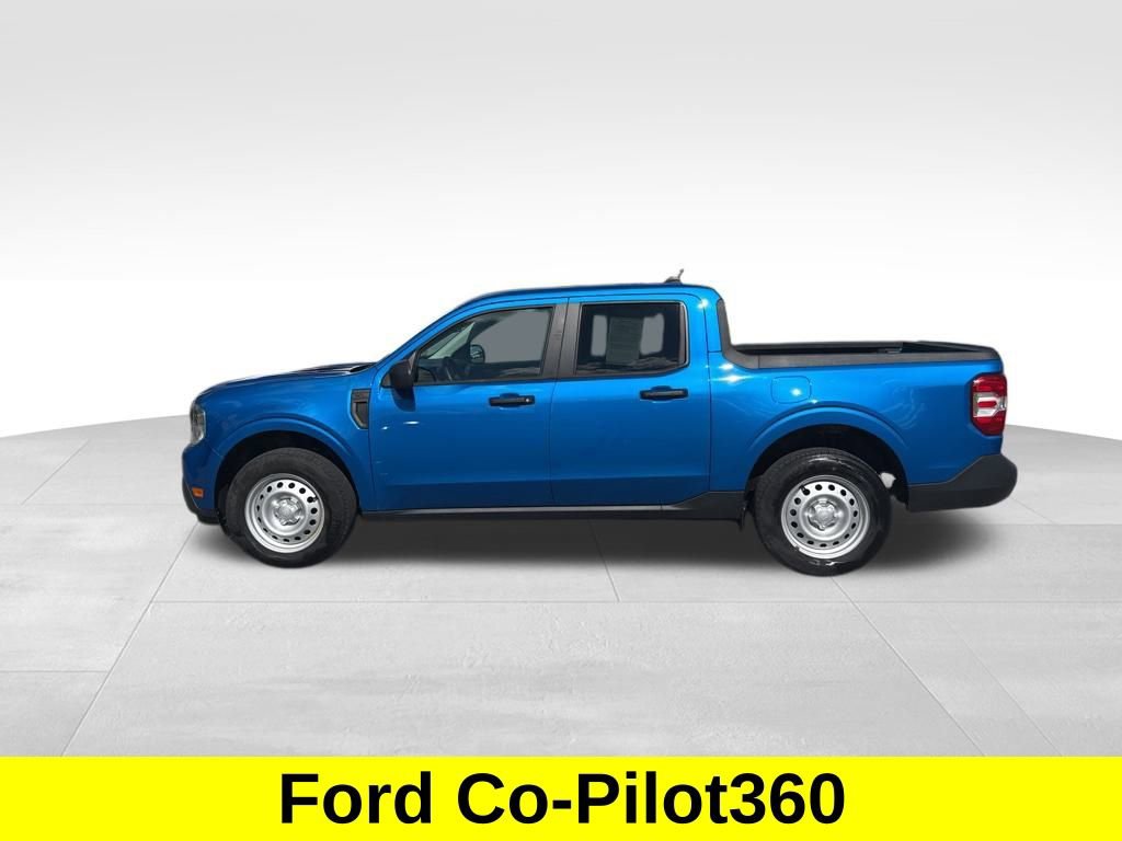2022 Ford Maverick XL photo 2