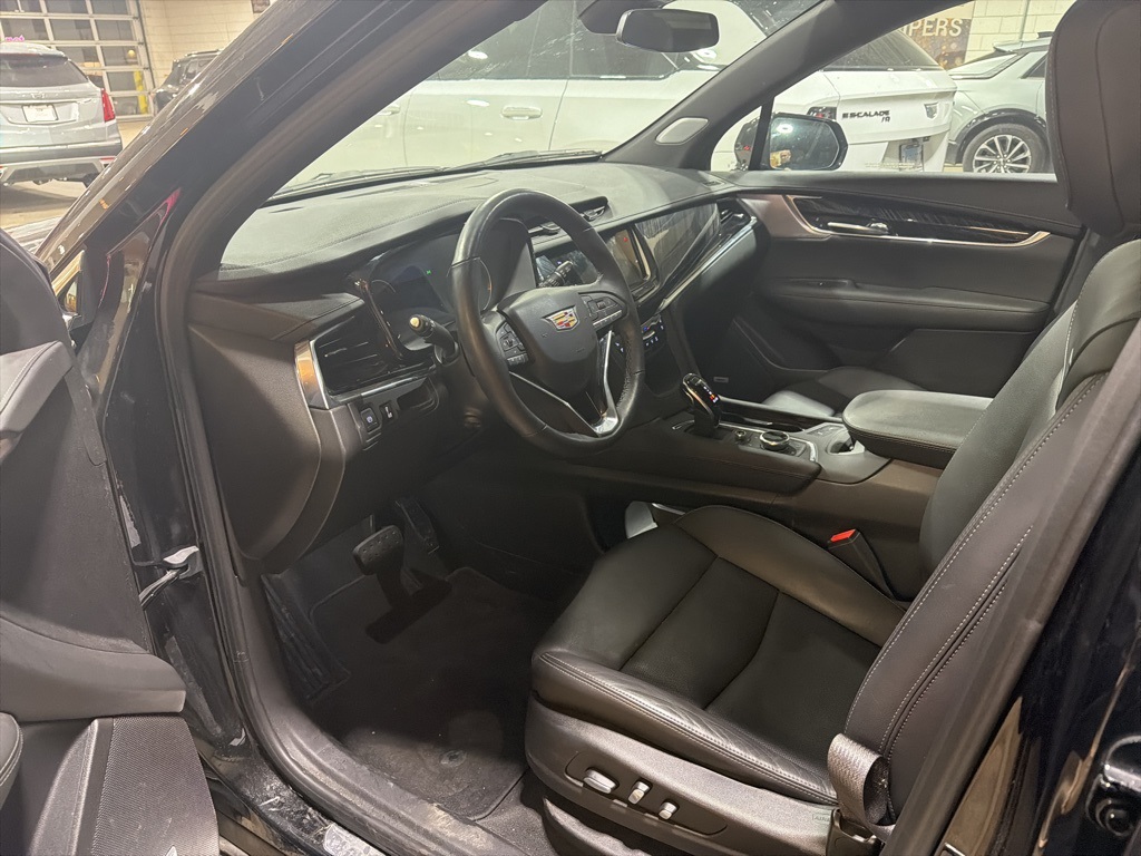 2024 CADILLAC XT6 - Image 12