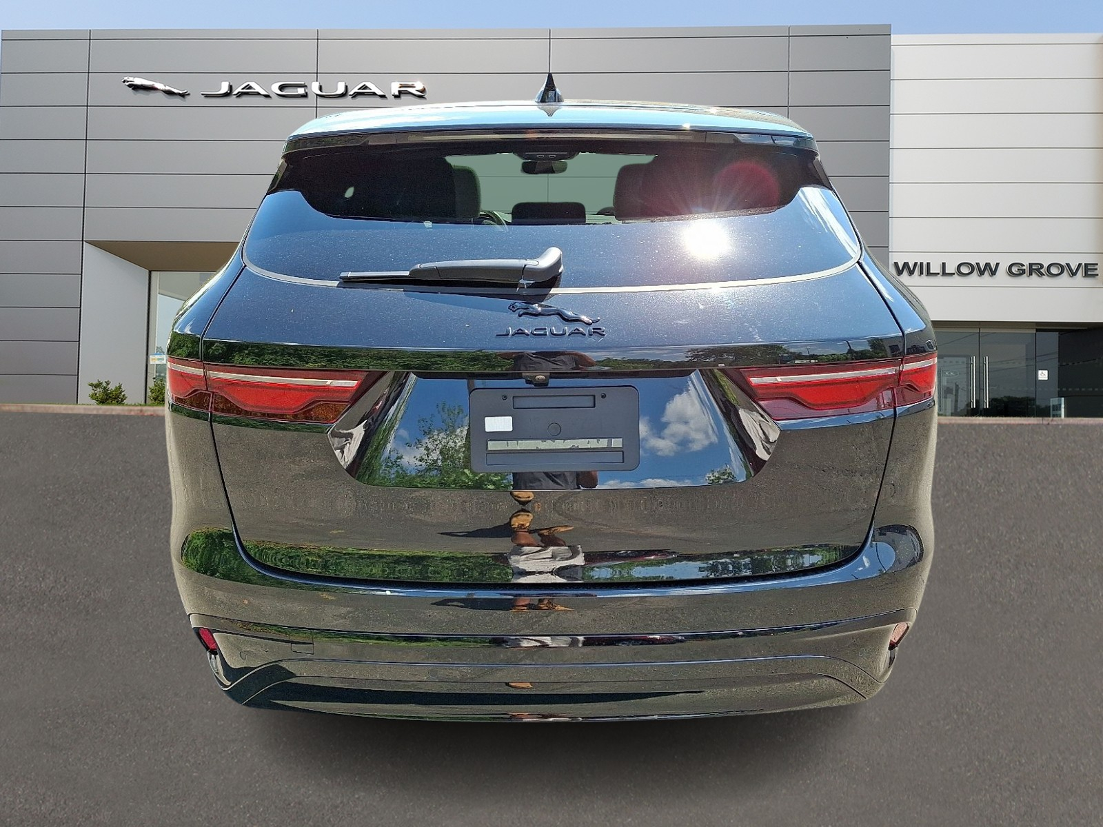 2025 Jaguar F-PACE R-Dynamic S P250 photo 4