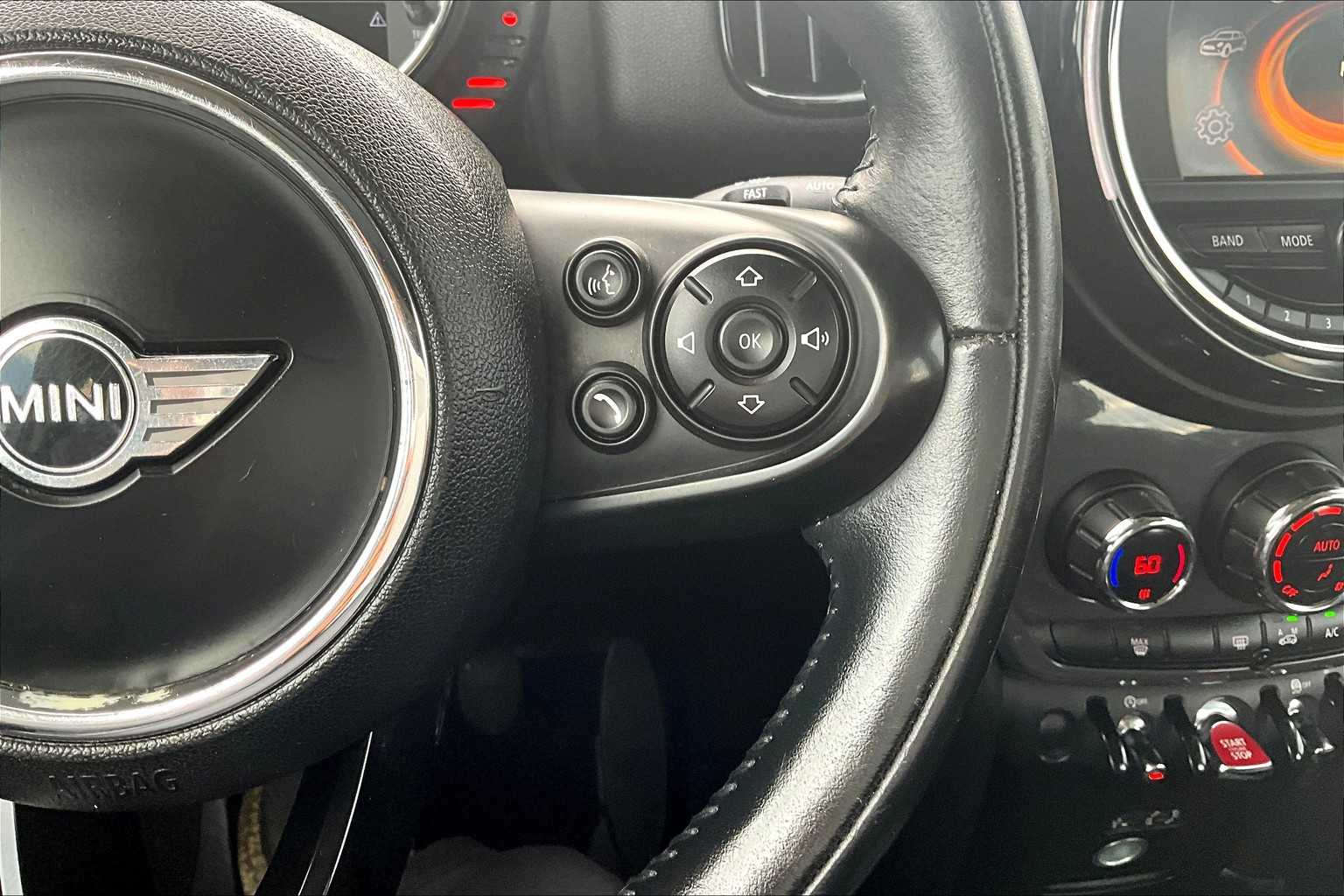 2017 Mini Countryman photo 23