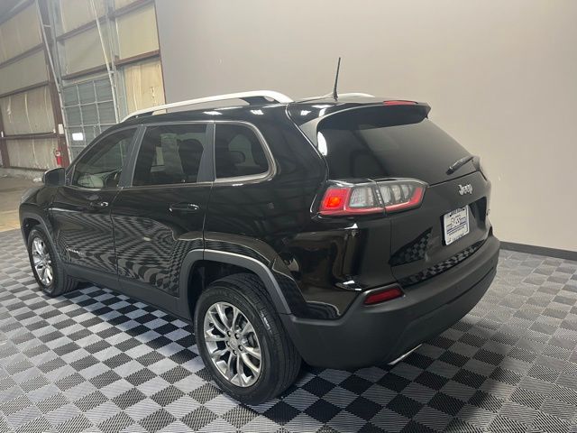 2021 Jeep Cherokee Latitude Lux photo 2