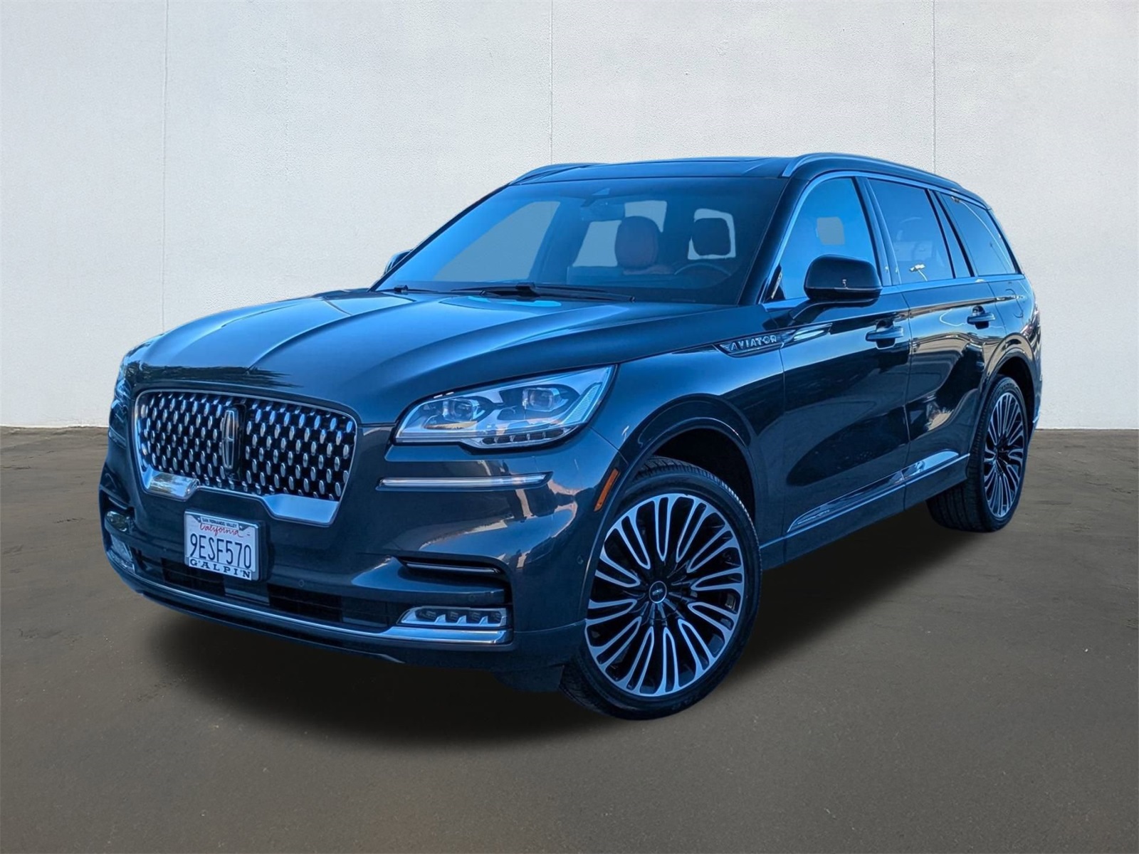 2023 Lincoln Aviator Black Label's photo