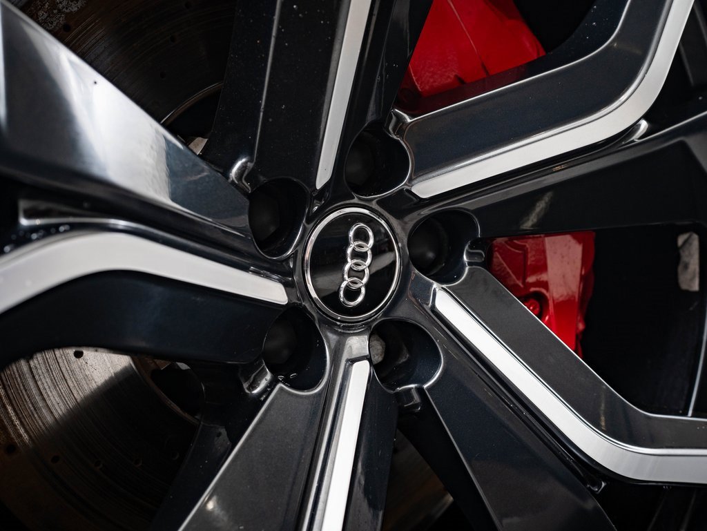 2021 Audi RS Q8 photo 7