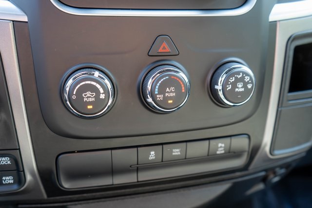 2022 Ram 1500 Classic Warlock photo 19