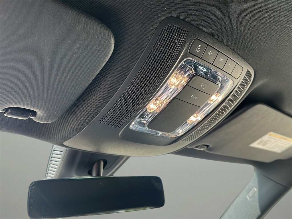 2022 Mercedes Benz GLA 250 4MATIC photo 9