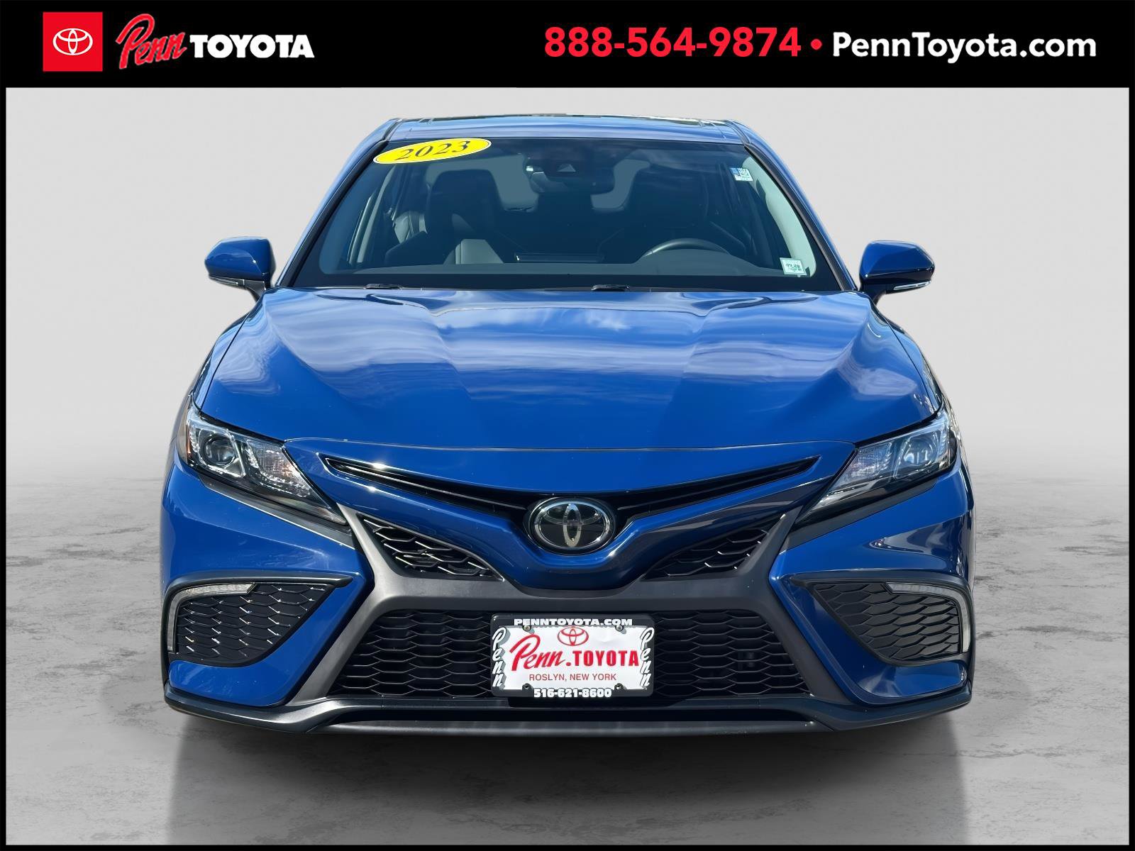 2023 Toyota Camry SE photo 8