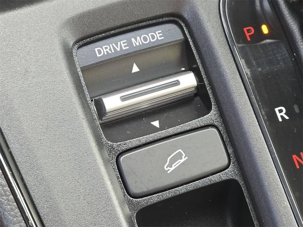 2023 Honda CR-V Hybrid Sport photo 7