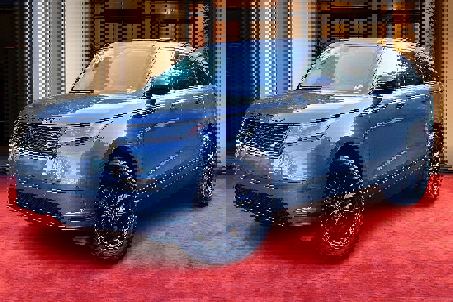 2025 Land Rover Range Rover Velar