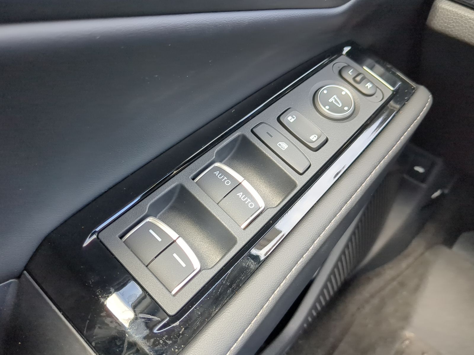 2023 Honda Accord Hybrid Touring photo 23