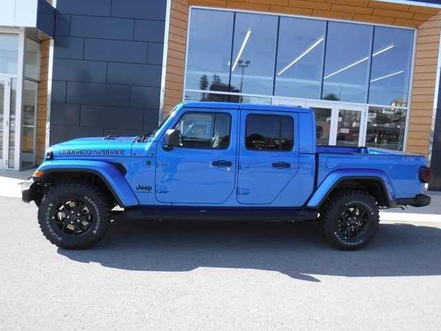 2025 Jeep Gladiator Sport photo 2