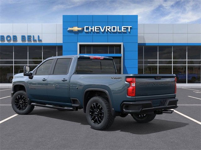 2026 Chevrolet Silverado 2500HD LT photo 3