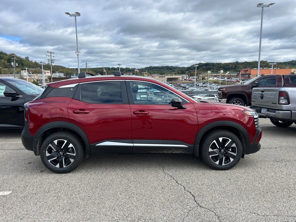 2026 Nissan Kicks SV photo 2