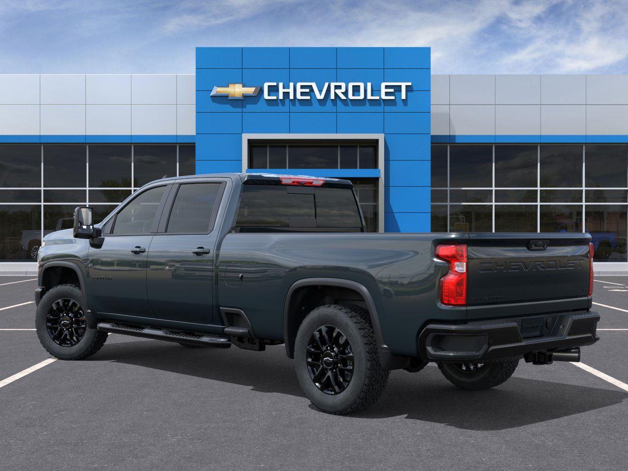 2026 Chevrolet Silverado 2500HD LT photo 3