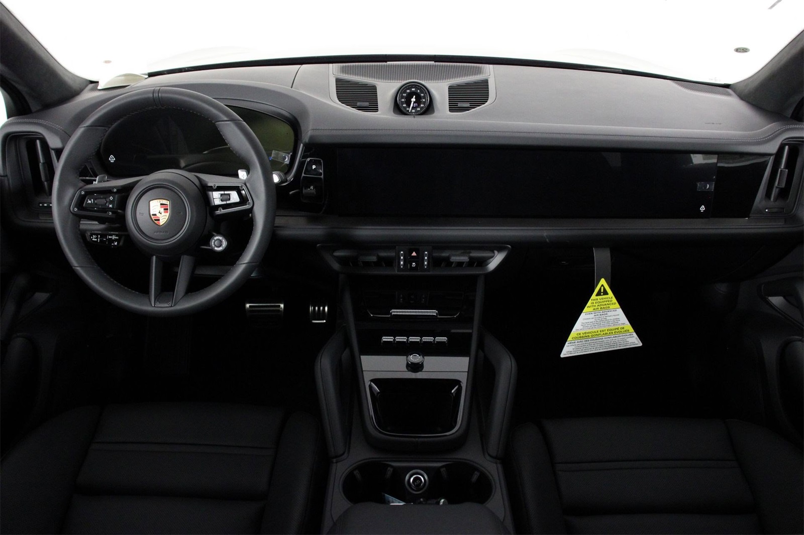 2026 Porsche Cayenne GTS photo 11