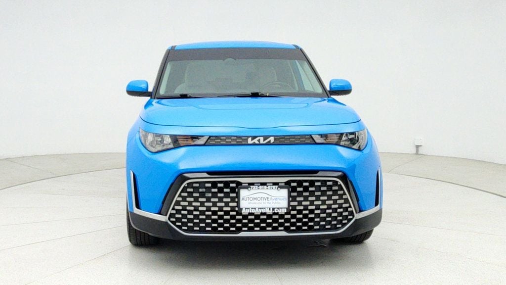 2023 Kia Soul EX photo 6
