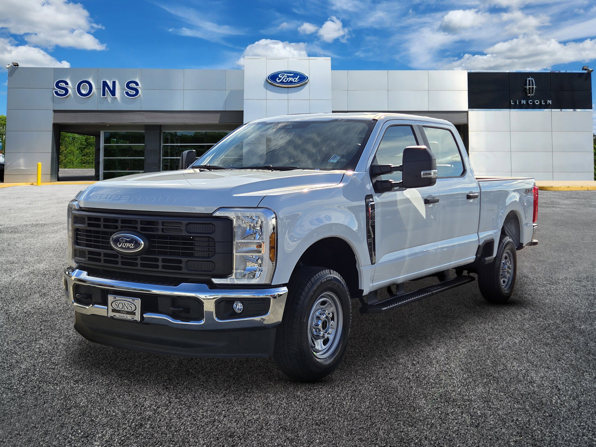 2026 Ford F-250 Super Duty XL's photo