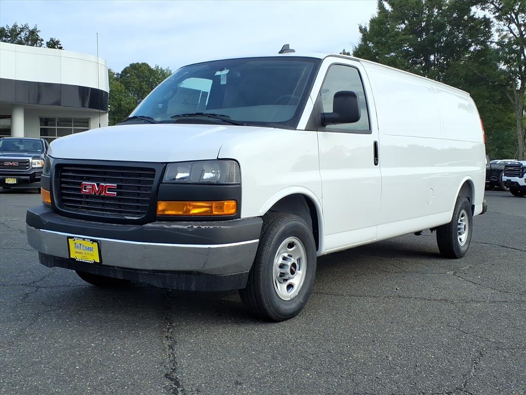 2025 GMC Savana Cargo Work Van's photo