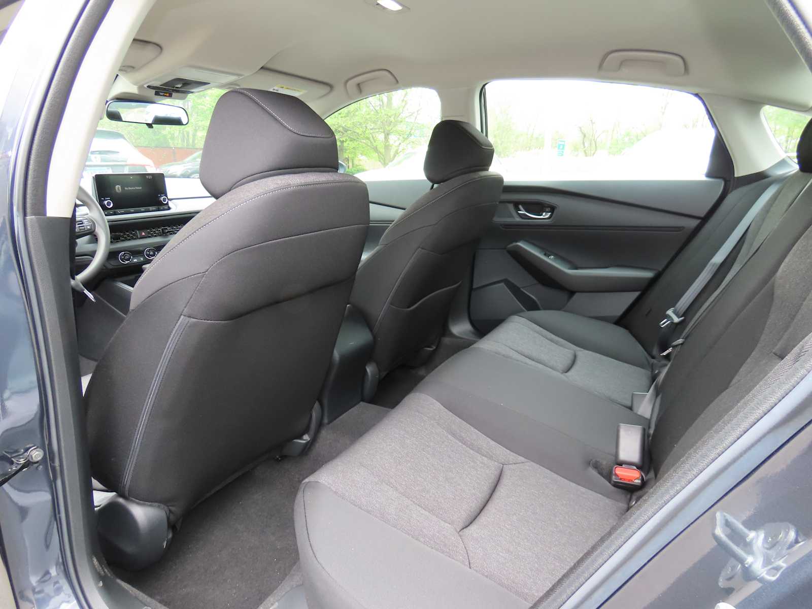2025 Honda Accord LX photo 13