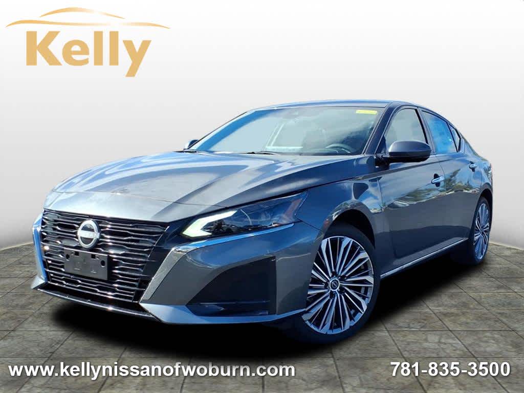 2025 Nissan Altima SL's photo