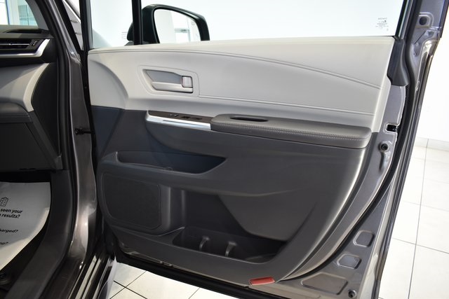 2024 Toyota Sienna LE photo 11