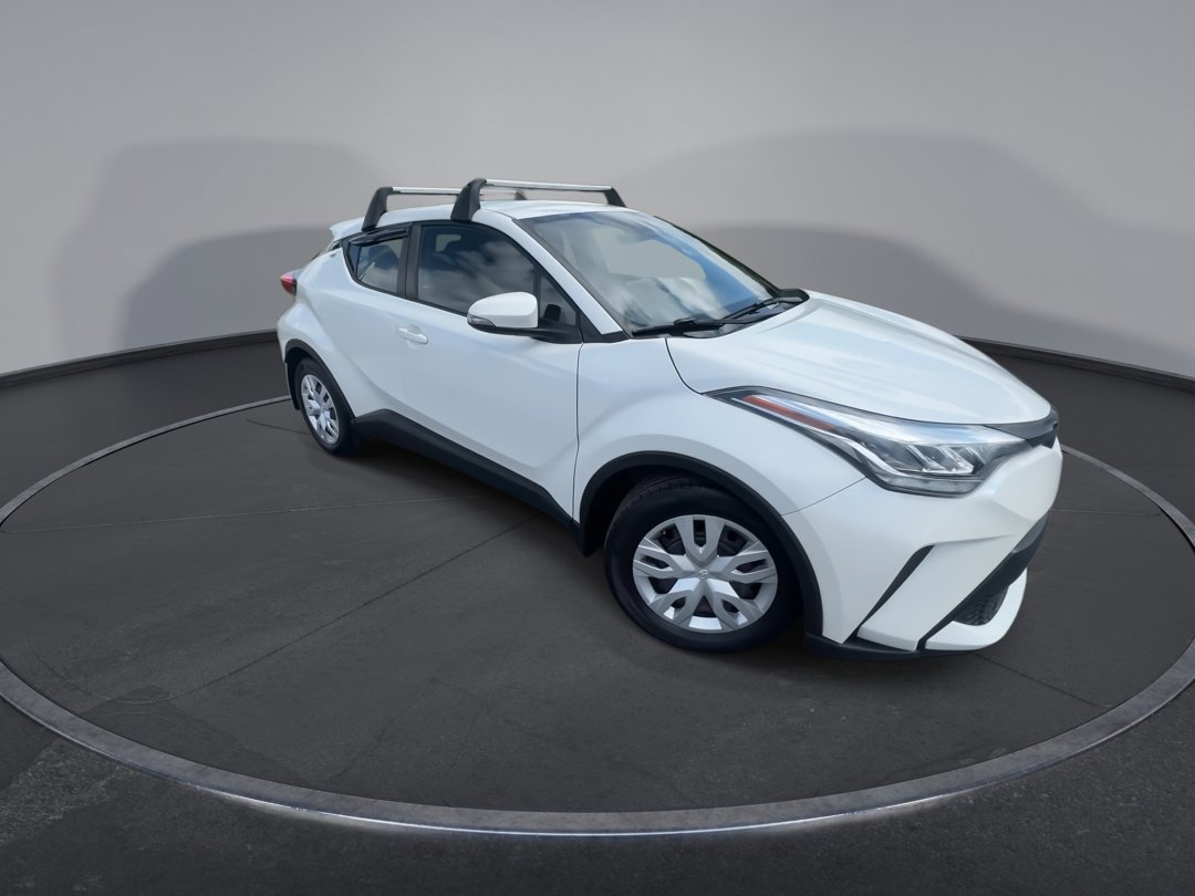 2021 Toyota C-HR LE photo 2