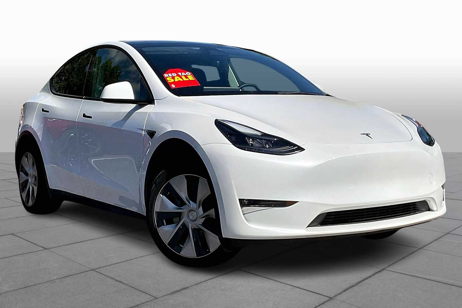 Used 2023 Tesla Model Y Long Range with VIN 7SAYGDEE2PF788790 for sale in Estero, FL