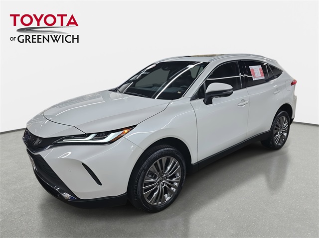 2022 Toyota Venza Limited's photo