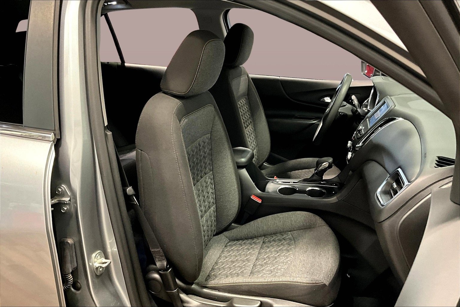 2023 Chevrolet Equinox LT photo 7