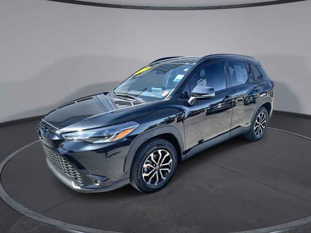 2023 Toyota Corolla Cross SE's photo