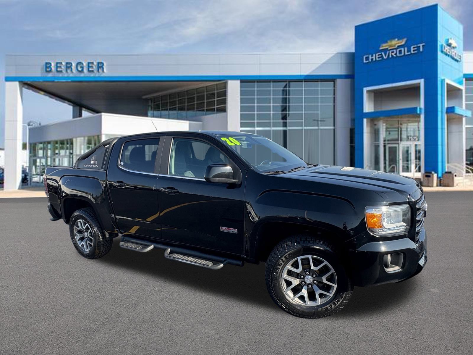 2020 GMC Canyon All Terrain's photo