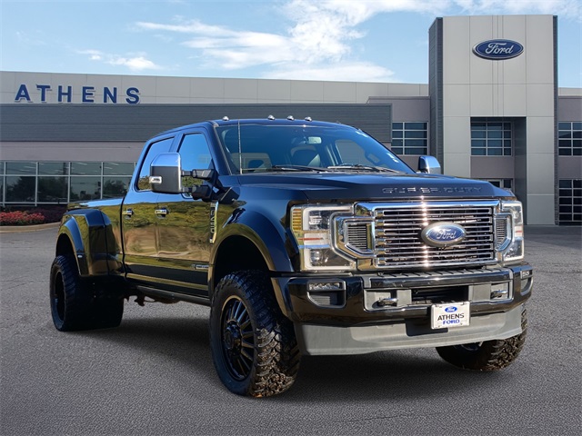 2021 Ford F-450 Super Duty Platinum's photo