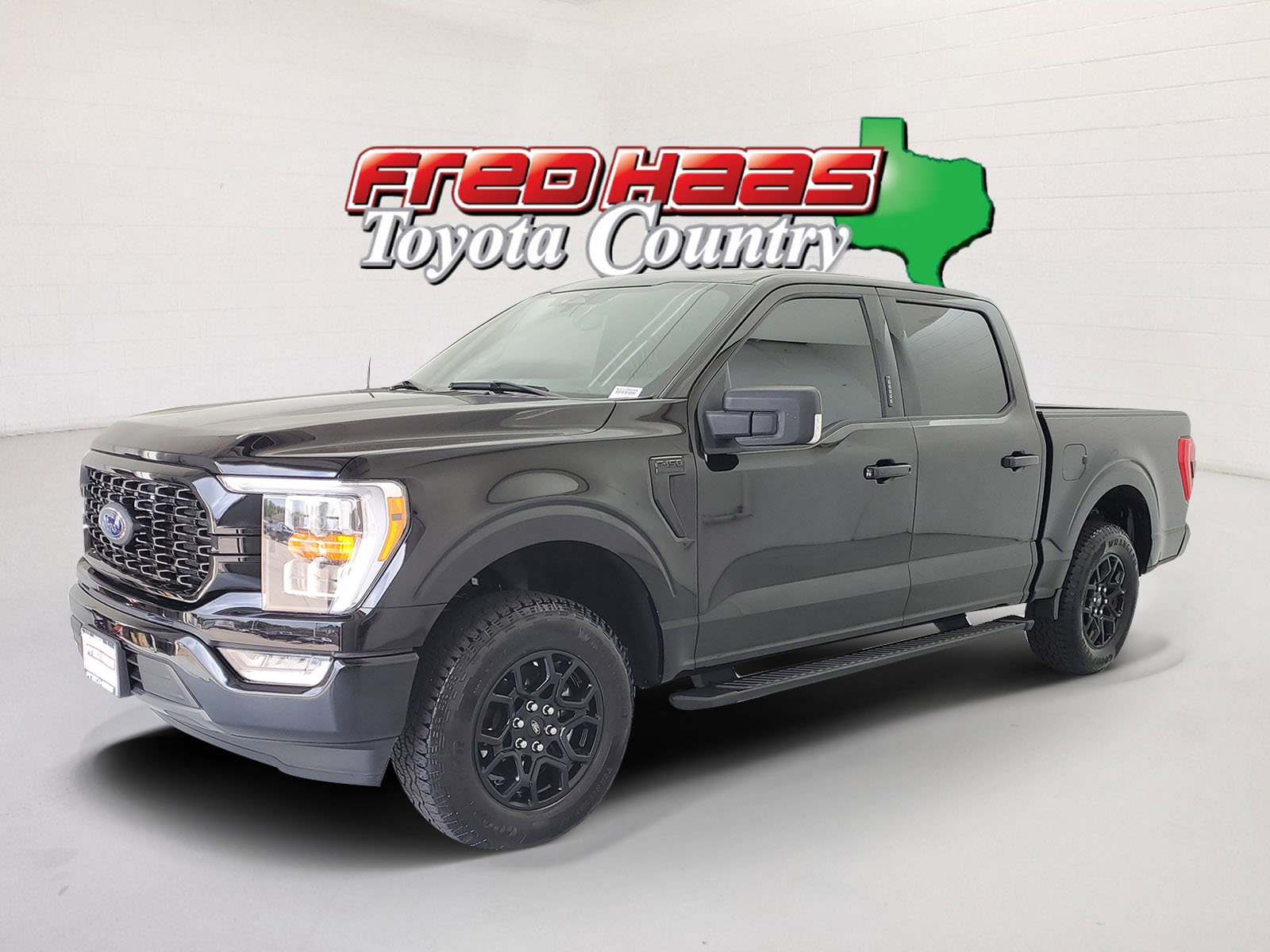 2023 Ford F-150 XLT's photo