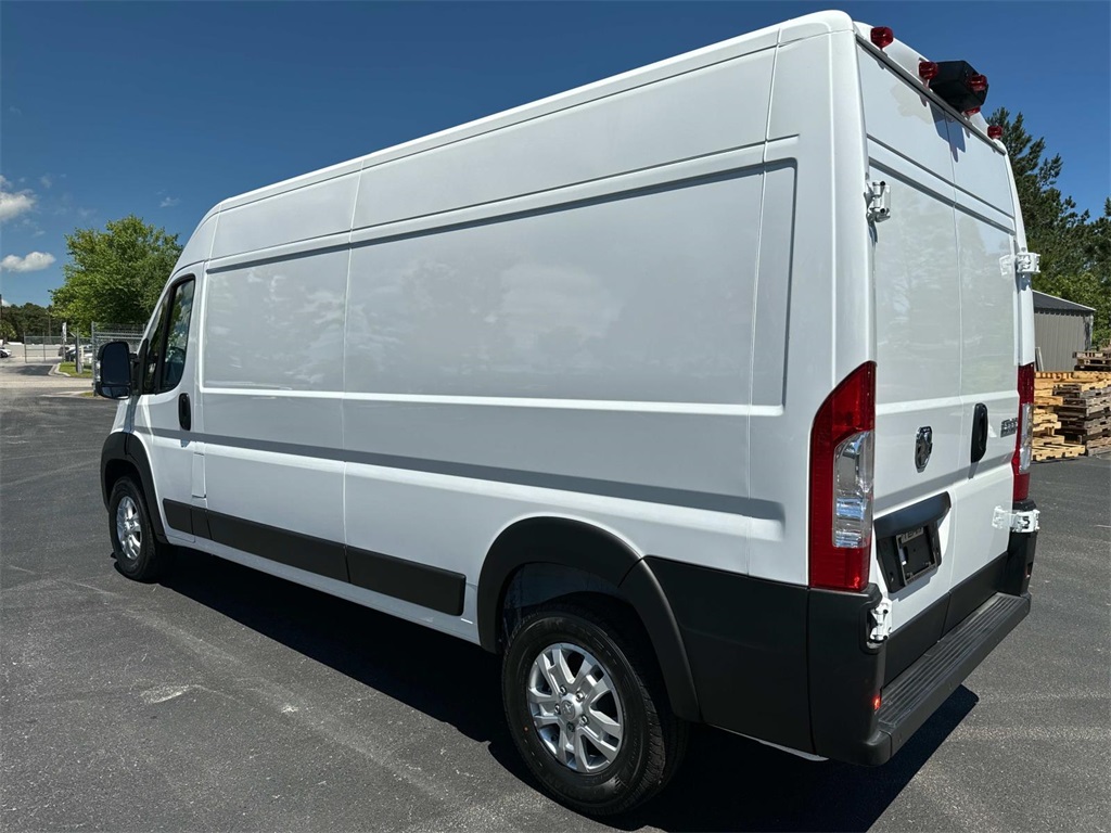 2024 Ram ProMaster 2500 Cargo Van photo 4