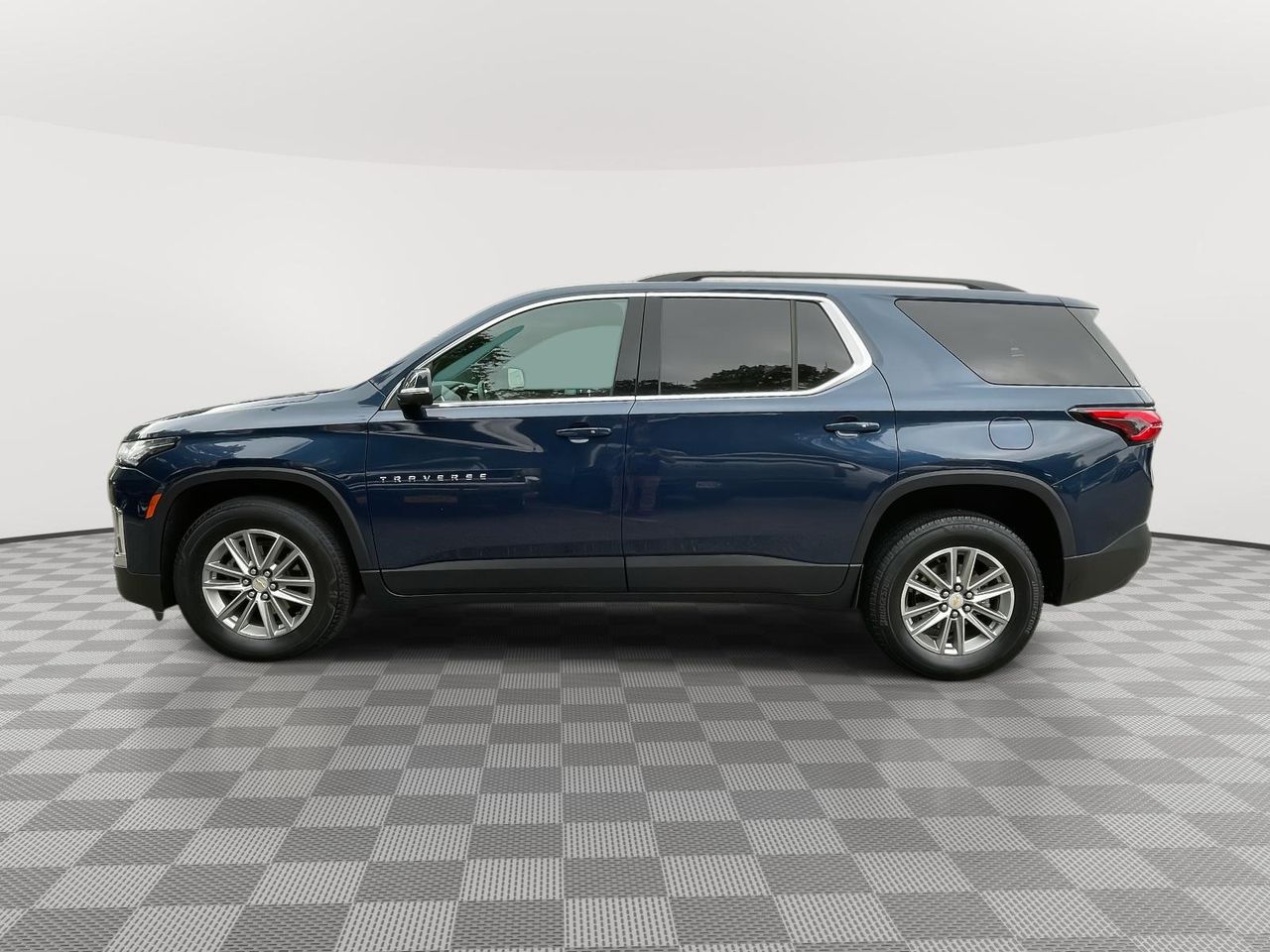 2023 Chevrolet Traverse Cloth photo 2