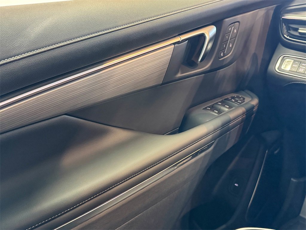 2026 Buick Enclave Preferred photo 33